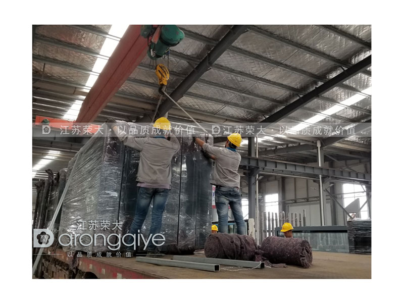 河南洛陽公交候車亭