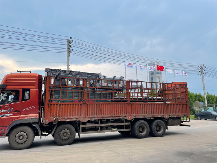 供應(yīng)鹽城現(xiàn)代候車(chē)亭案例第五批